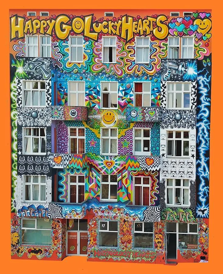 Happy Go Lucky Hotel + Hostel Berlin