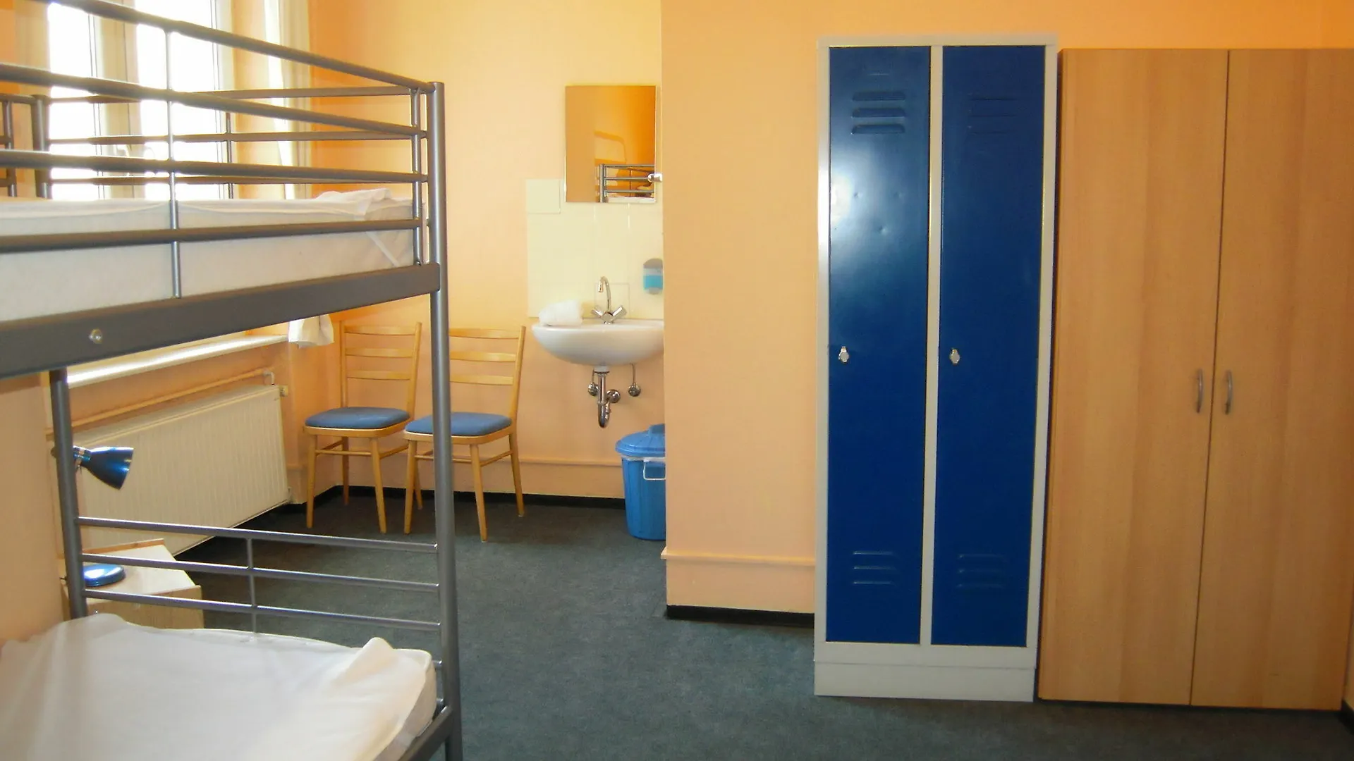 Happy Go Lucky Hotel + Hostel Berlin