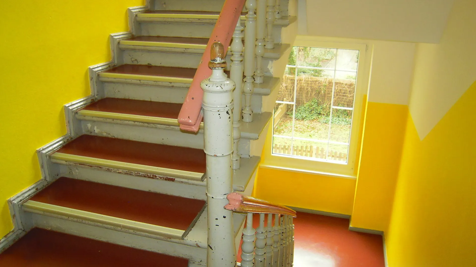 Happy Go Lucky Hotel + Hostel Berlin
