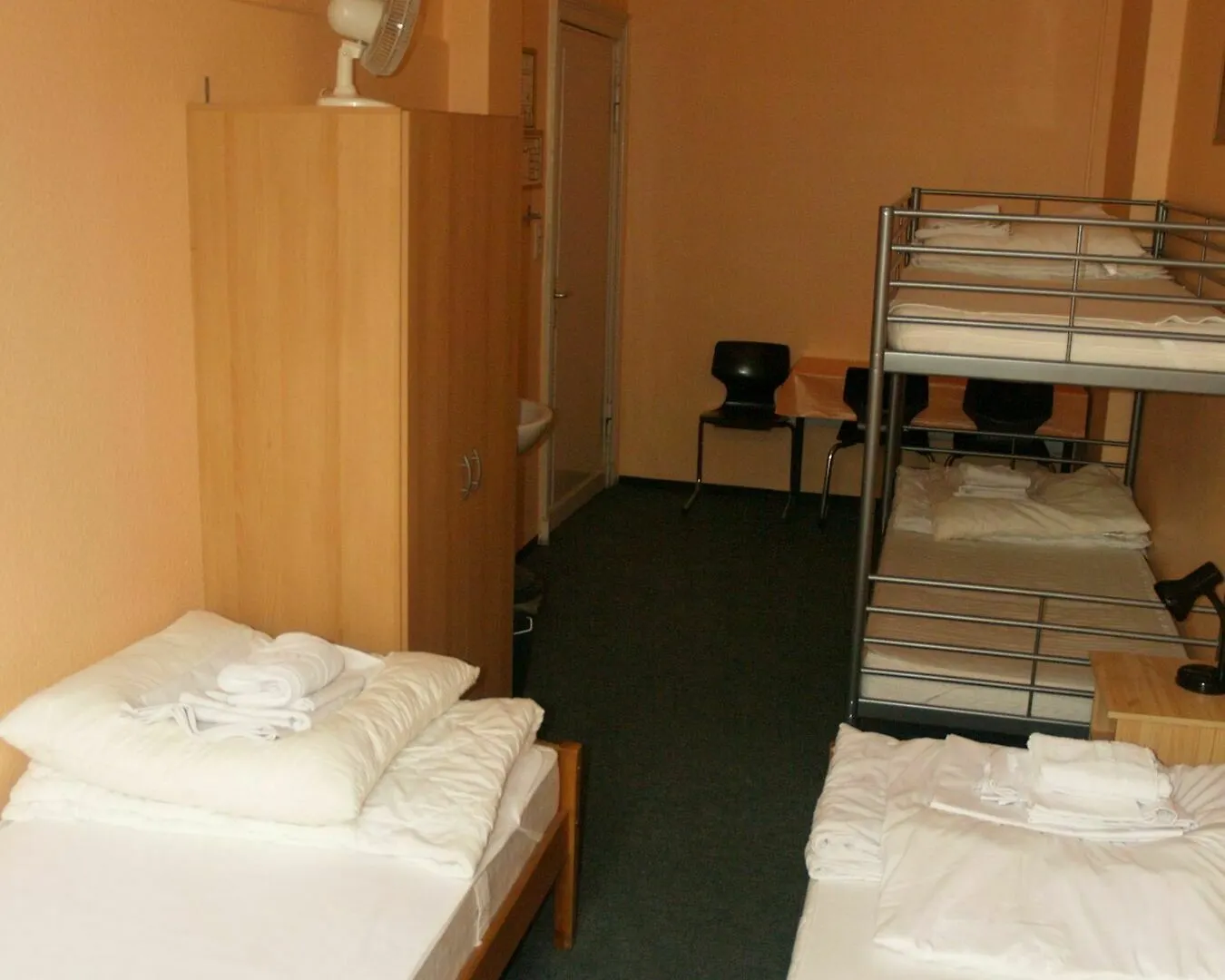 Happy Go Lucky Hotel + Hostel Berlin