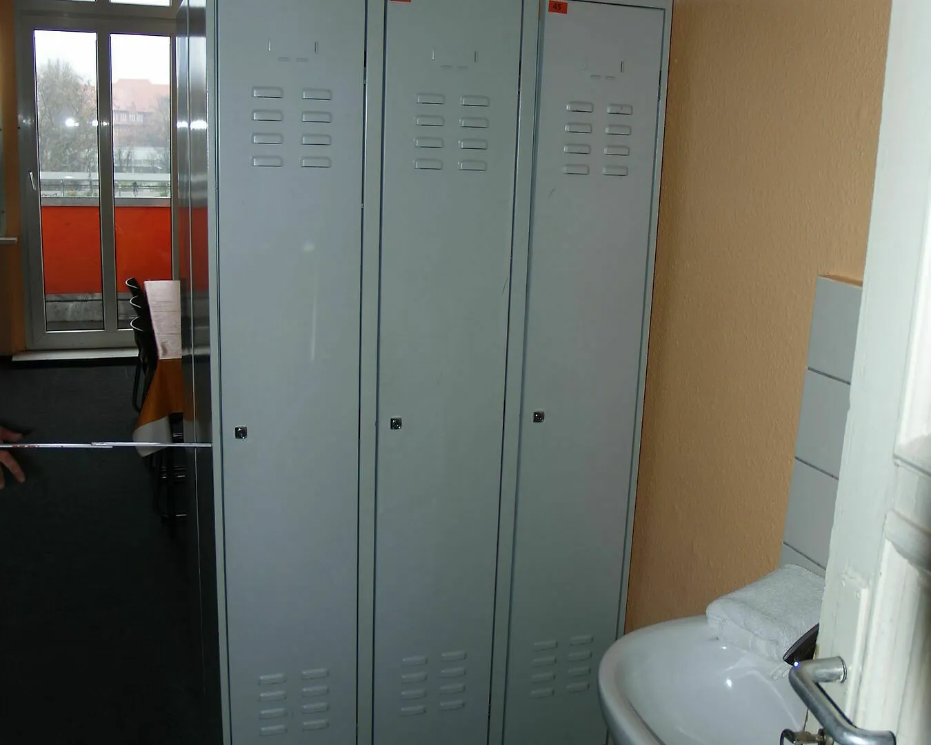 Happy Go Lucky Hotel + Hostel Berlin 0*,  Almanya