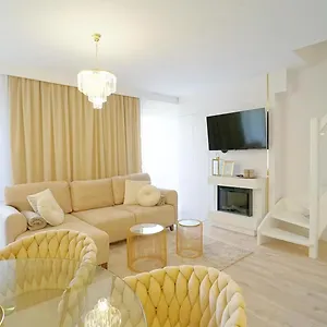https://everysky-staszica.karpacz-hotel.com