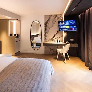 https://hotel-am-hopfensee.com-bavaria.com