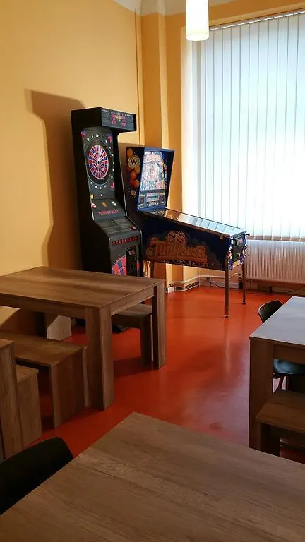 Happy Go Lucky Hotel + Hostel Βερολίνο 0*,