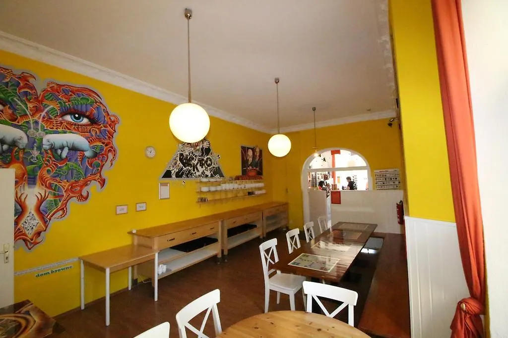 Happy Go Lucky Hotel + Hostel Berlin