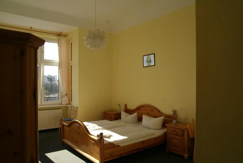 Happy Go Lucky Hotel + Hostel Berlijn Duitsland